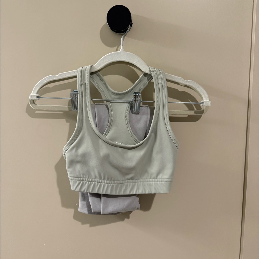 Aritzia light green workout set